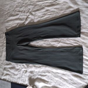 Lululemon mini flare pant, size 8